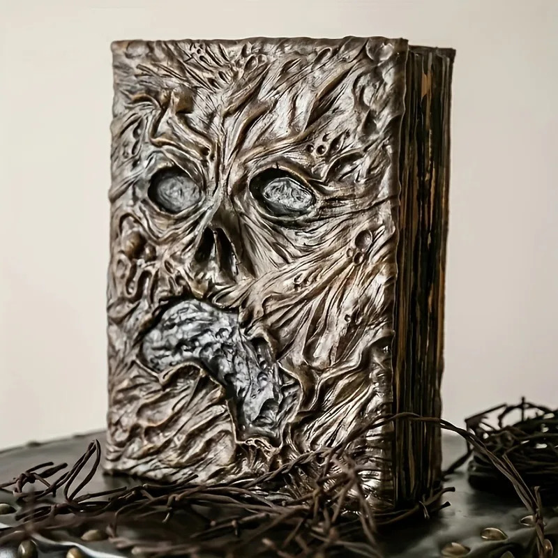Vintage And Collectible Books - Buku Penyihir Necronomicon Vintage - Buku